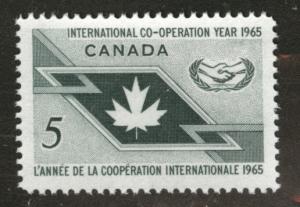 CANADA Scott 437 MNH** ICY stamp 1965