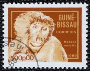 Guinea-Bissau 861 - Cto - 500p Rhesus Macaque Monkey (1989) (cv $0.60)