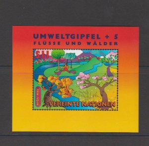 United Nations Vienna 222 Souvenir Sheet Earth Summit Peter Max Art MNH 1997