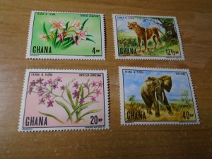 Ghana  #  402-05   MNH   Flowers 1 Animals