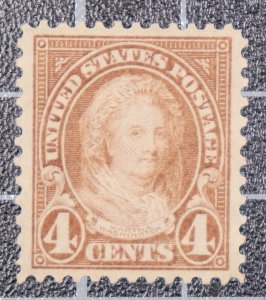 Scott 636 4 Cents M Washington Nice Stamp OG MH SCV $1.90 