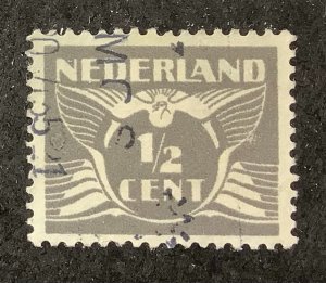 Netherlands 1926-28 Scott 164 used - 1/2c, Flying Dove, Numeral