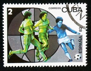 CUBA Sc# 2392  WORLD CUP OF SOCCER football 2c  1981  used / cto