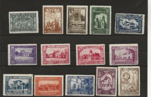 Spain 1930 Spanish American, postage setof 15 sg.627-41 MNH  some with foxing