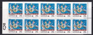 Australia 1063c, MNH Booklet of 10 - Living Together