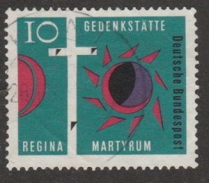 862 Cross with darkened sun