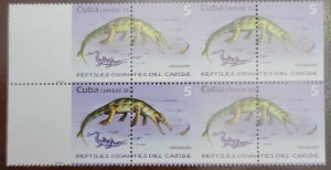 O) 2013 CUBA-CARIBE,ERRDR PERFORATION, ,PREHISTORIC ANIMAL- GIANT REPTILES  - CR