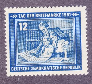 Germany DDR 91 MNH 1951 Father and Children with Stamp Collection Issue VF