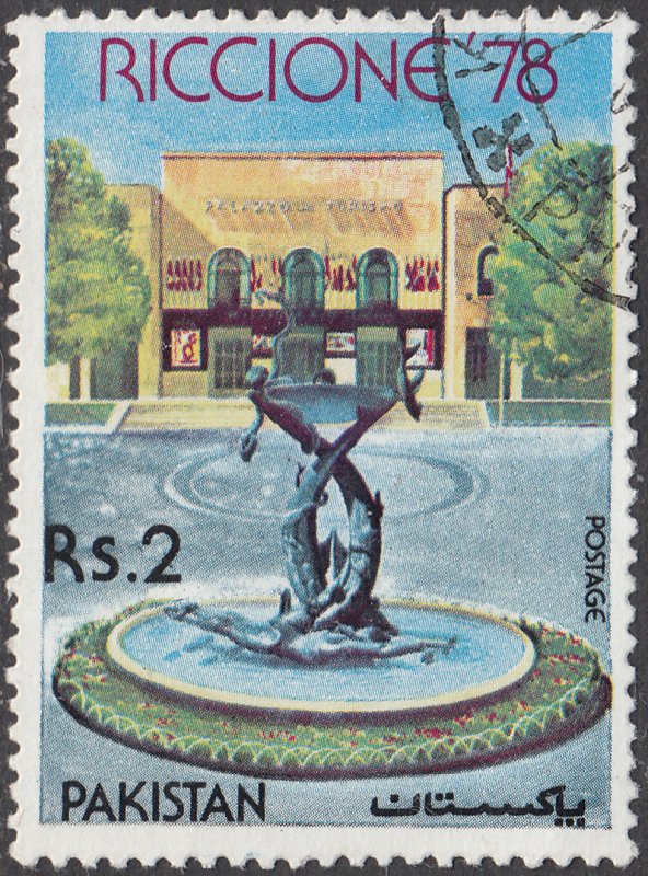 Pakistan   #453    Used