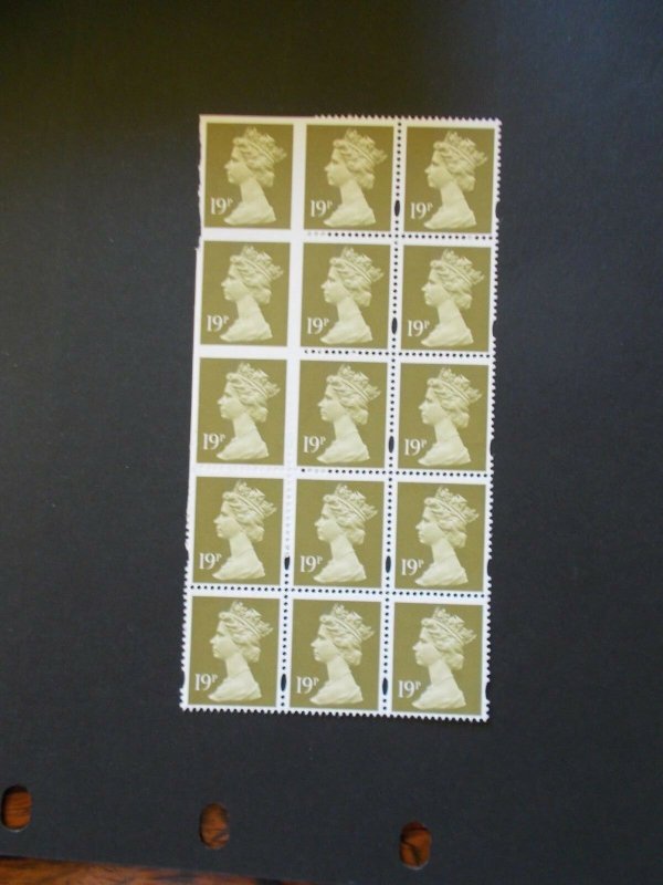 Specialised Machin 1993 19p in partially Imperf block of 15 SG1682a Cat £525+