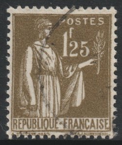 France Scott 279 - SG513, 1932 Peace 1f25 used