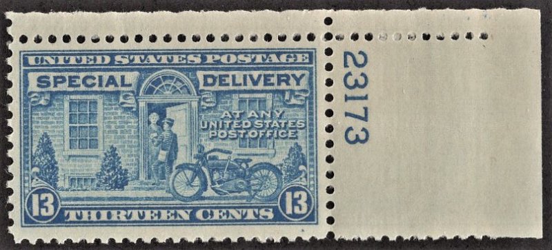 US E17 MNH VF 13 Cent Motorcycle Plate # Single-Blue