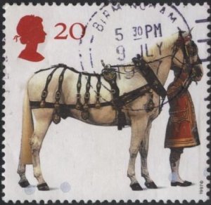 Great Britain 1763 (used) 20p carriage horse from Royal Mews (1997)