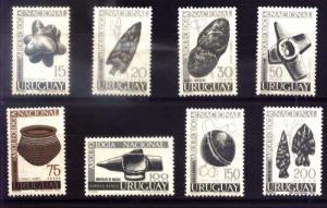 URUGUAY 1967 ARCHEOLOGY  Yv AE 324/31 MI 1099/1106 MNH