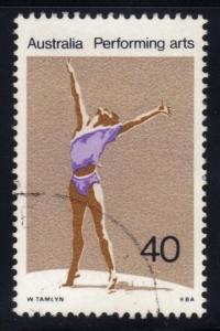Australia #657 Dancer; used (0.45)