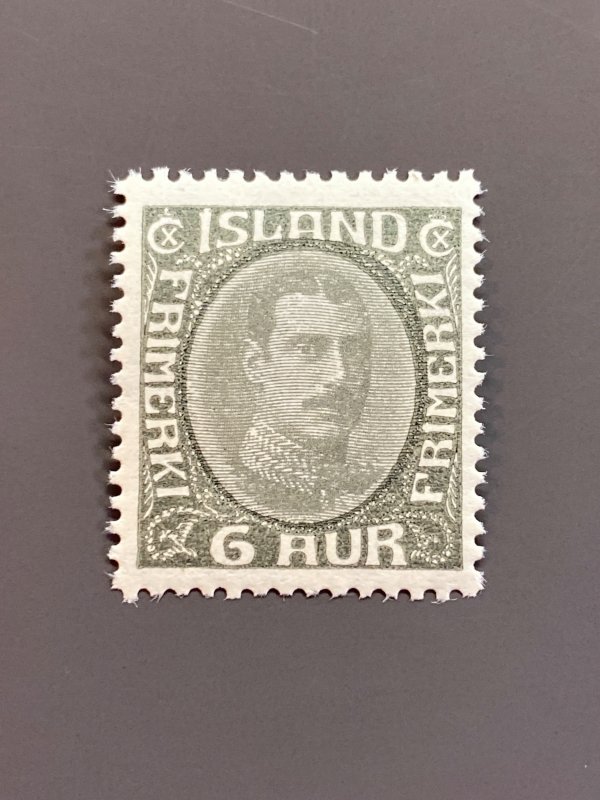 Iceland 179 F-VF MNH. Scott $ 8.50 as NH.