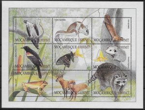 Mozambique #1549 a-i  sheet of 9  African Fauna  2002  MNH