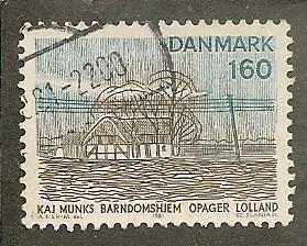Denmark       Scott 684    House    Used