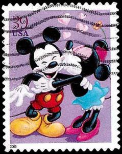 # 4025 USED MICKEY AND MINNIE MOUSE