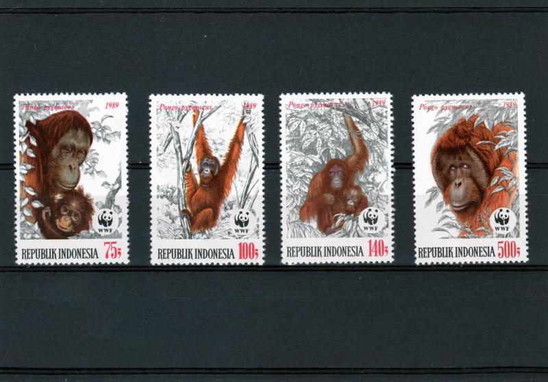 Indonesia 1989 WWF Orangutans set (4) Perforated mnh.vf