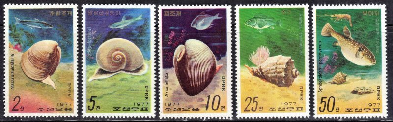 NORTH KOREA SCOTT# 1618-22  1977  **MNH**  SHELL FISH & FISH  SEE SCAN