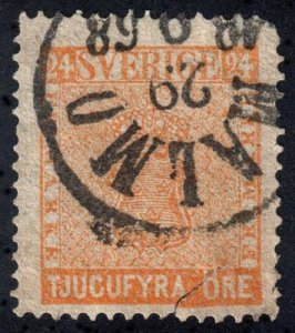 Sweden - Scott 10 - Used - Rounded Corner - Tear