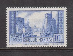 France #251 Extra Fine Mint Original Gum Hinged