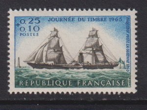 France   #B391   MNH  1965  ship . transatlantic mail service .  stamp day