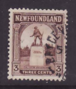 Newfoundland-Sc#133- id13-used 3c  War memorial-1923-24-
