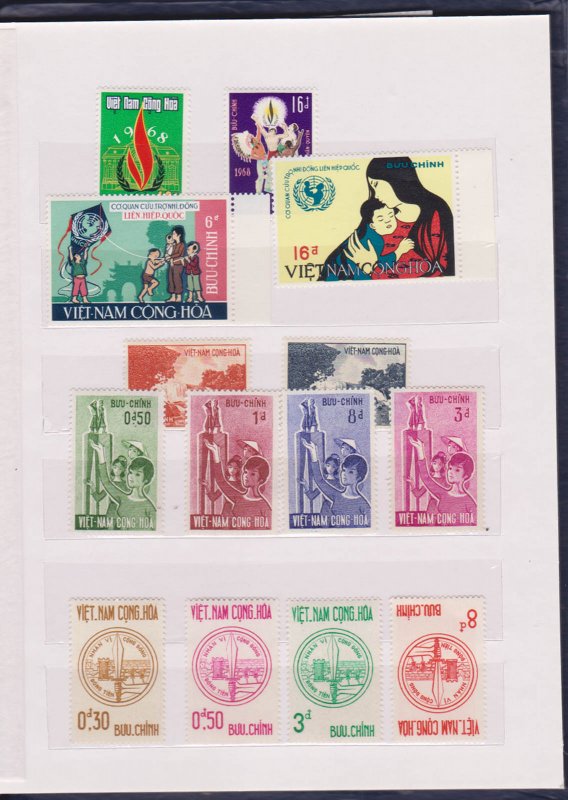 COLLECTION OF VIETNAM STAMPS IN SMALL STOCK BOOK - 95 MNH STAMPS