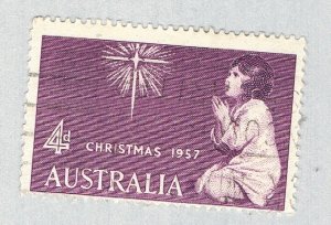 Australia Child praying violet 4c 2 (AP133425)