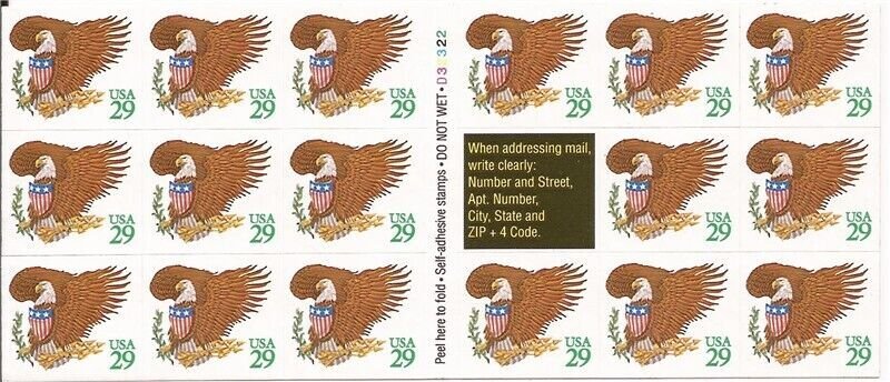 US Stamp 1992 29c Eagle w/Green Value & USA 17 Stamp Booklet #2596a
