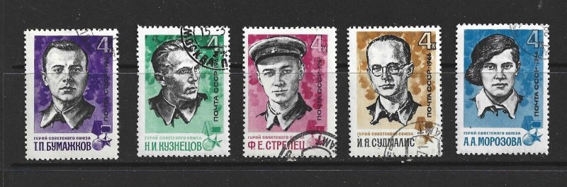 RUSSIA - 1966 HEROES OF WORLD WAR II - SCOTT 3202 TO 3206 - USED