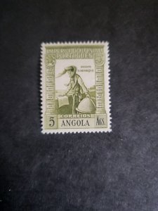 Stamps Angola Scott #289 hinged