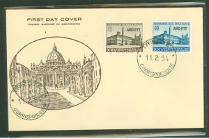 Italy/Trieste (Zone A) 194-5 1954 Commemorating the 25th anniversary of the Latrean pacts; set of two on an unaddressed, cachete