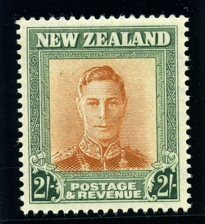 New Zealand 1947 KGVI 2s brown-orange & green superb MNH. SG 688. Sc 267.