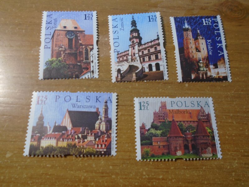 Poland   #  3755-59  MNH