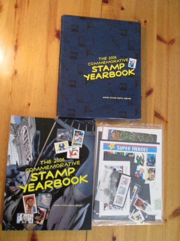 VEGAS - 2006 USPS Stamp Yearbook - With Original Sealed Stamps & Cover - EZ107