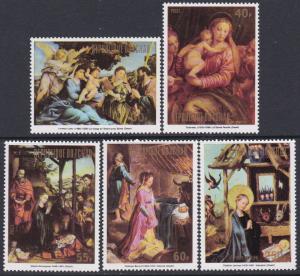 Chad #294M-94R (5v cpl) F-VF Mint NH ** Christmas Paintings