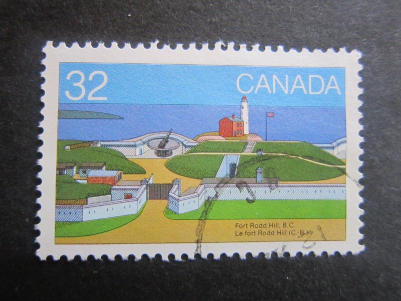 Canada #985 Canadian Forts Nice stamp{ca1871}