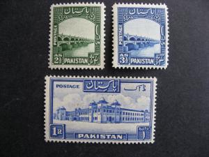 Pakistan Sc 30, 32, 38 MH nice stamps, check the pictures!