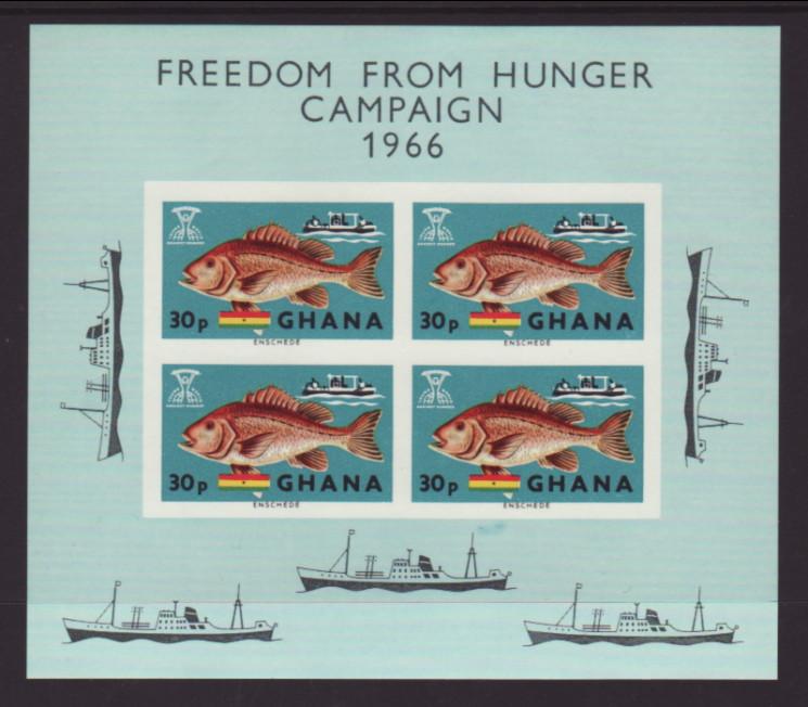 Ghana 254a Fish Freedom From Hunger Souvenir Sheet MNH VF