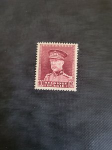 Stamps Belgium 236 hinged