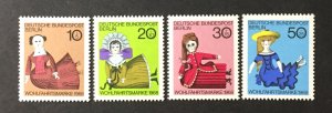 Germany-Berlin 1968 #9nb57-60, Wholesale lot of 5, MNH, CV $5.50