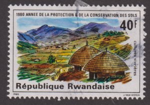 Rwanda 1006 Farm Buildings 1980