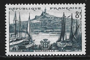 France #775  MNH