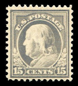 United States, 1910-30 #514, 1917-19 15c gray, never hinged