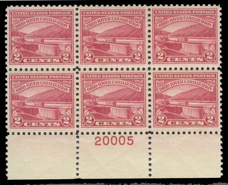 U.S. PLATE BLOCKS 681  Mint (ID # 75535)