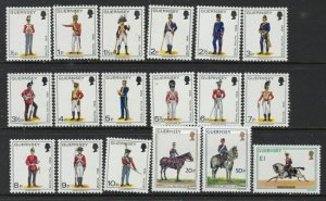 Guernsey 95-110 MNH 1974-78 Military Uniforms (mm1195)