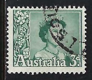 Australia 316 VFU QEII Q404-5